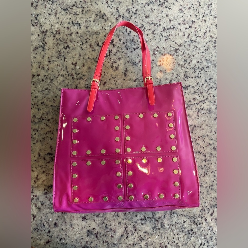 New chocolate New York Pink/red patent leather Studded Tote Bag